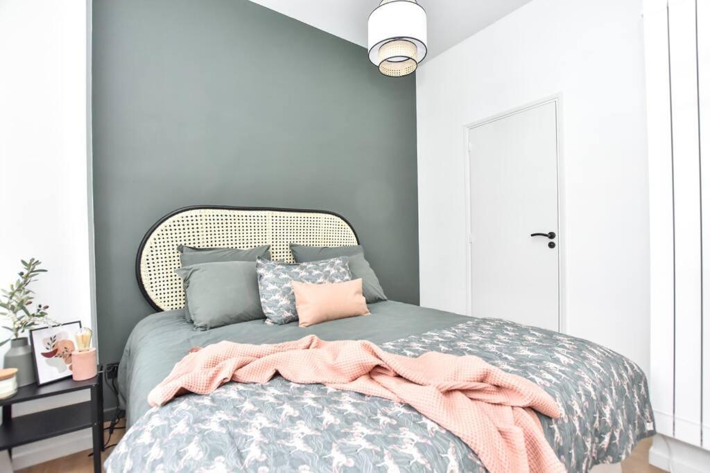 Charming Flat In Montmartre - Imhost Apartment Paris Bagian luar foto