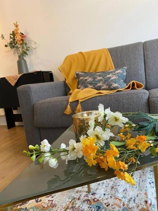 Charming Flat In Montmartre - Imhost Apartment Paris Bagian luar foto
